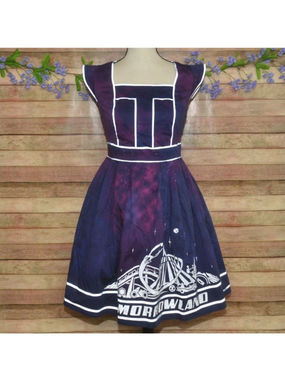 Disney Parks Size S Dress Shop Tomorrowland Space Mountain People Mover Dress